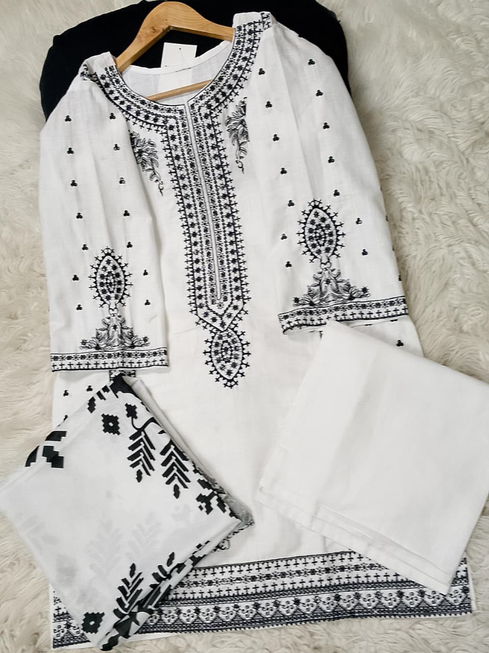 3 PIECE - EMBROIDERED KHADDAR SUIT