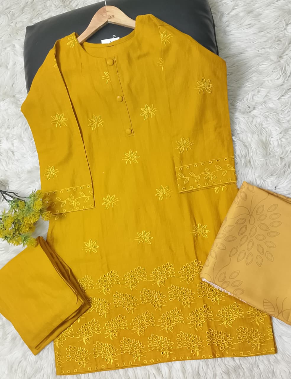 3 PIECE - EMBROIDERED KHADDAR SUIT