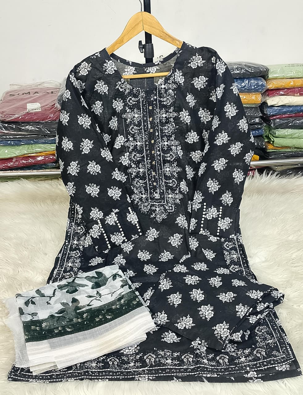 3 PIECE - EMBROIDERED KHADDAR SUIT