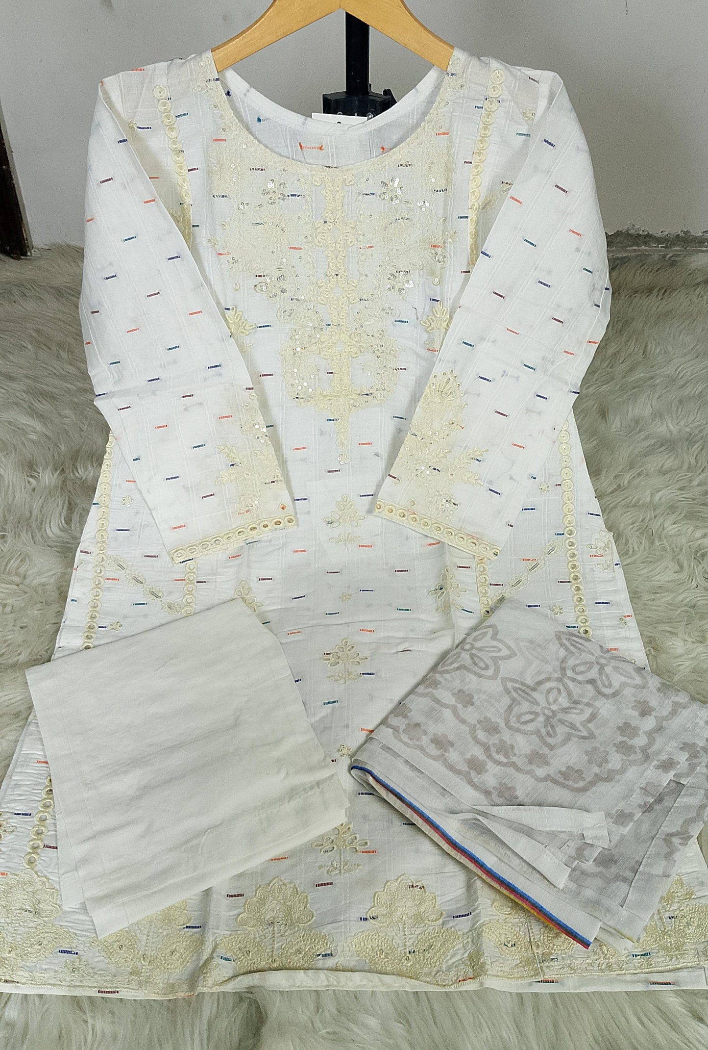 3 PIECE - EMBROIDERED LAWN SUIT