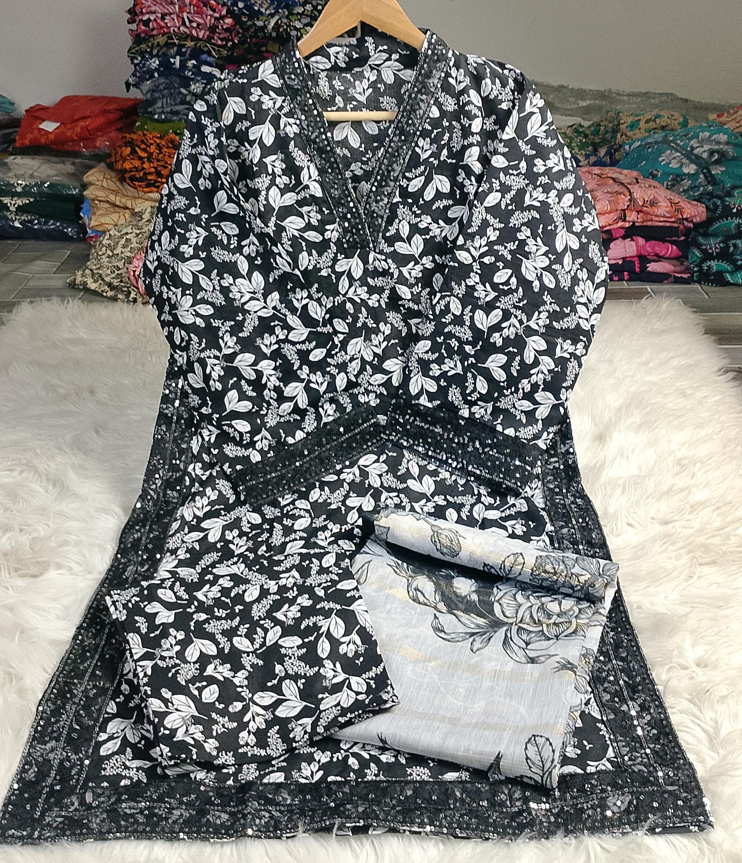 3 PIECE - EMBROIDERED LAWN SUIT