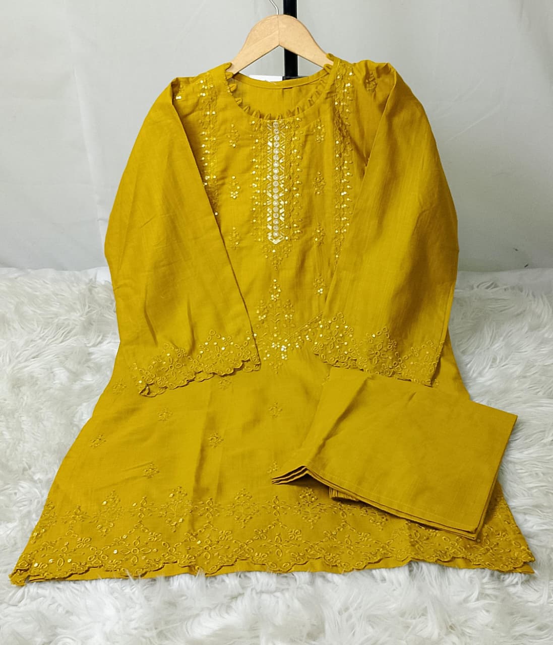 2 PIECE - EMBROIDERED KHADDAR SUIT