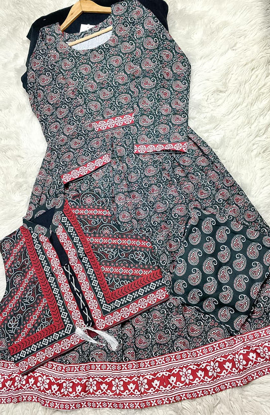 3 PIECE - EMBROIDERED LAWN SUIT