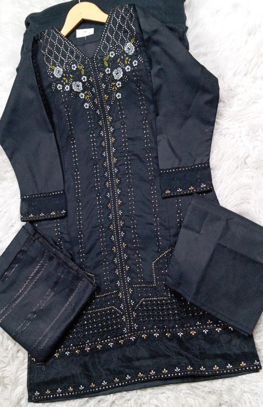 3 PIECE - EMBROIDERED LAWN SUIT