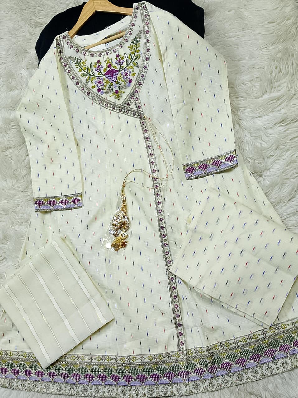 3 PIECE - EMBROIDERED LAWN SUIT