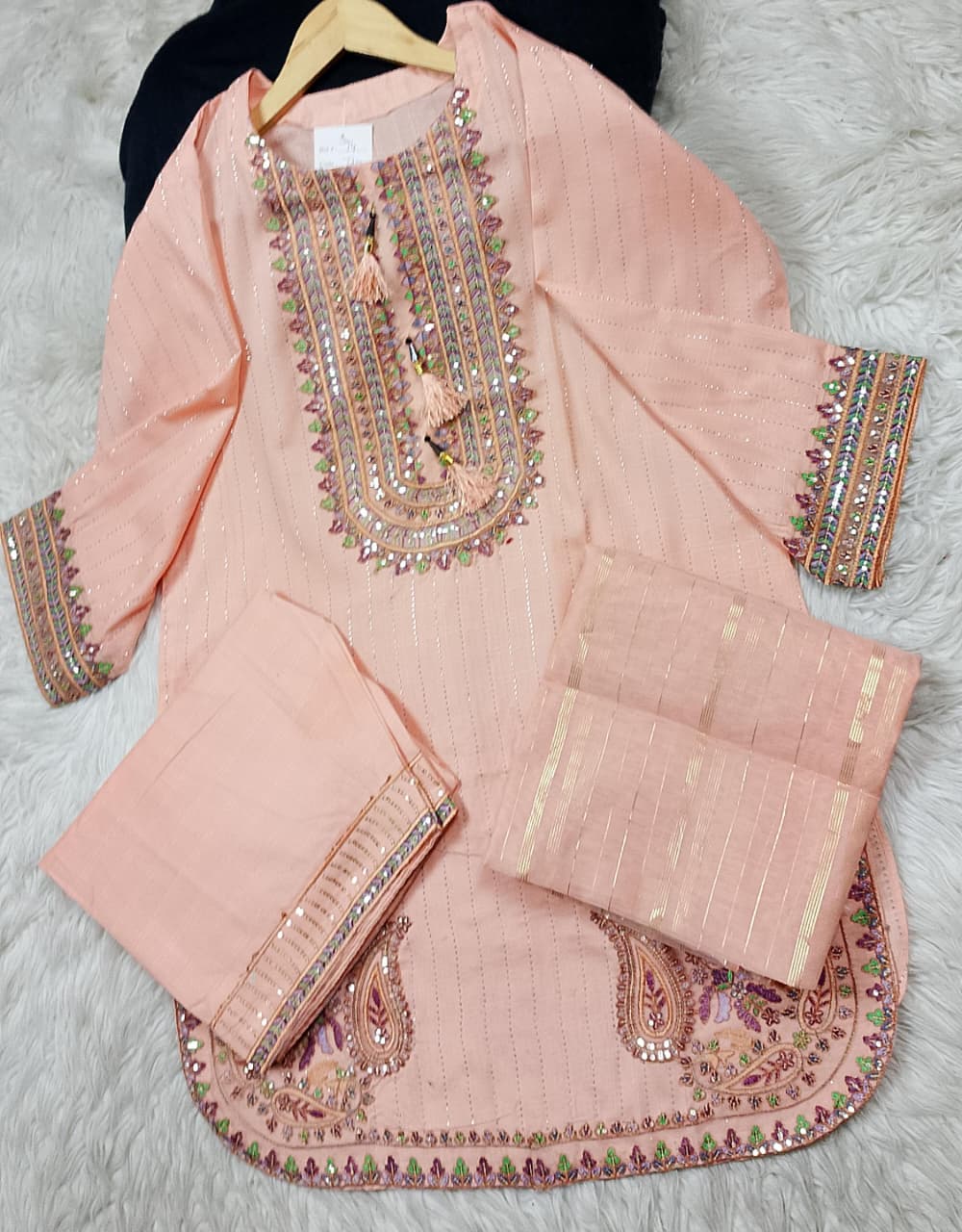 3 PIECE - EMBROIDERED LAWN SUIT