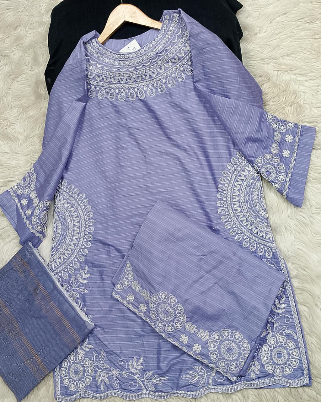 3 PIECE - EMBROIDERED LAWN SUIT