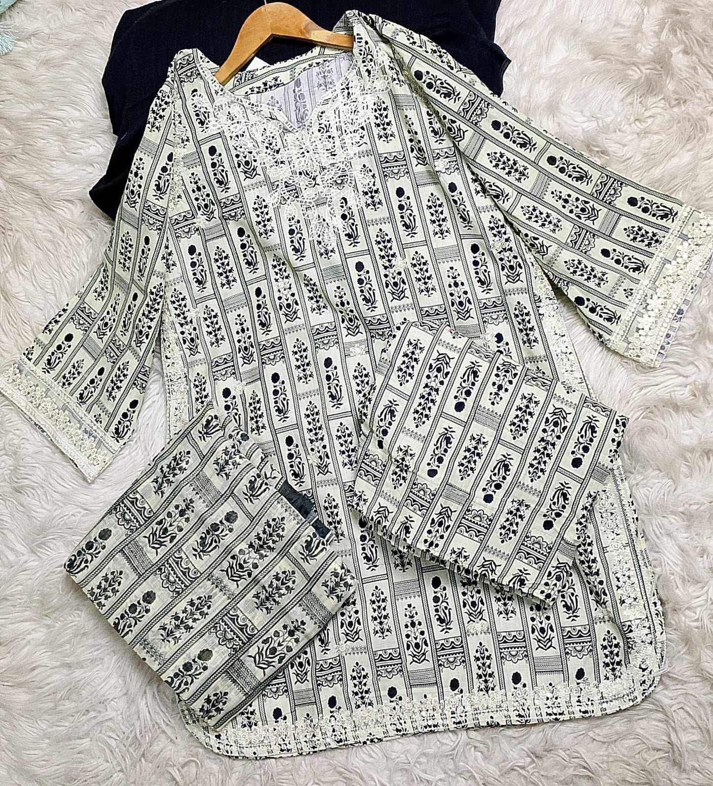 3 PIECE - EMBROIDERED LAWN SUIT