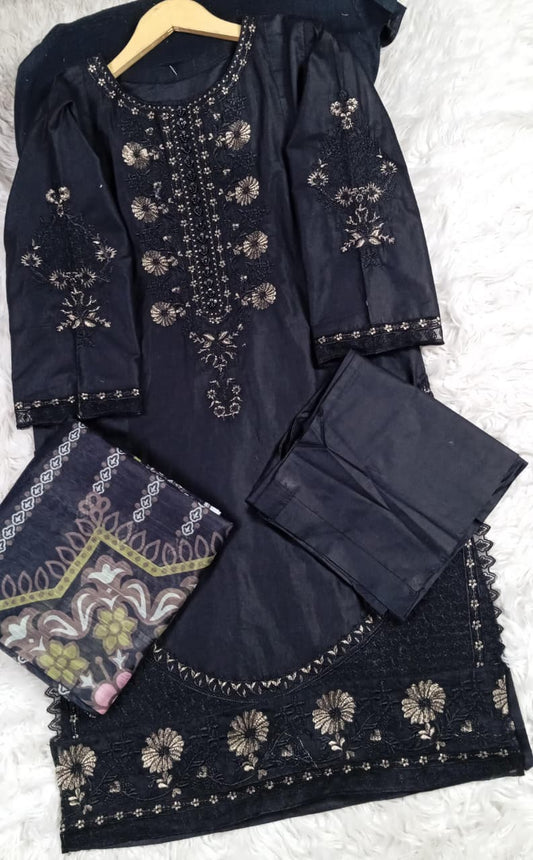 3 PIECE - EMBROIDERED LAWN SUIT