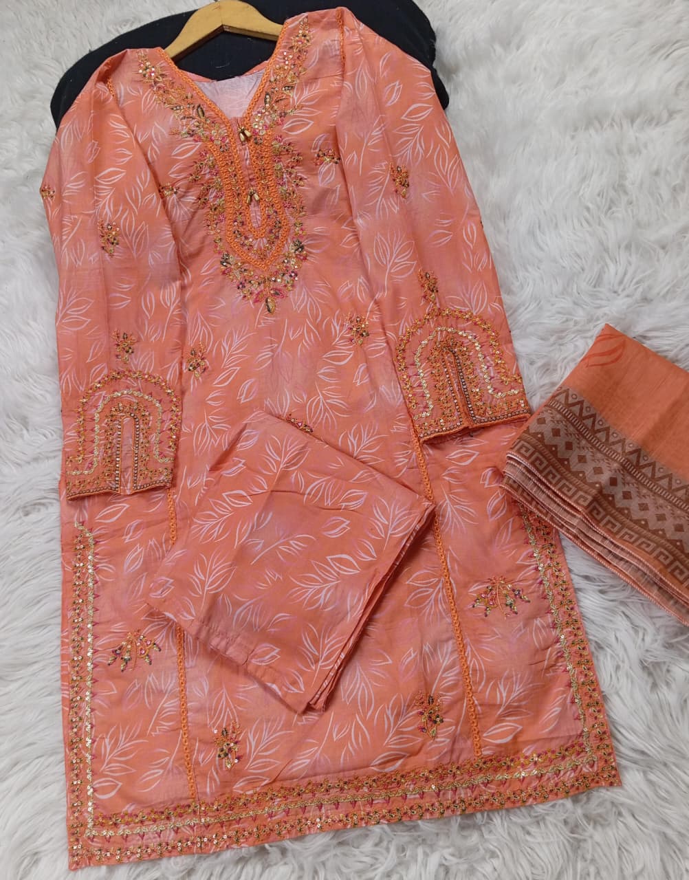 3 PIECE - EMBROIDERED LAWN SUIT