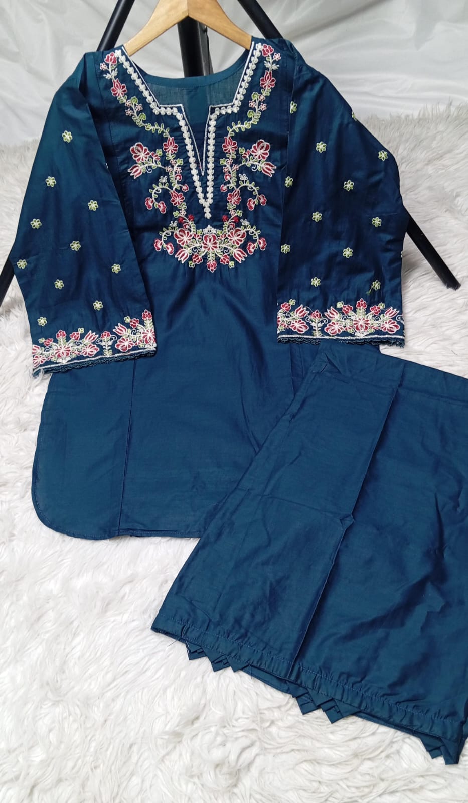 3 PIECE - EMBROIDERED LAWN SUIT