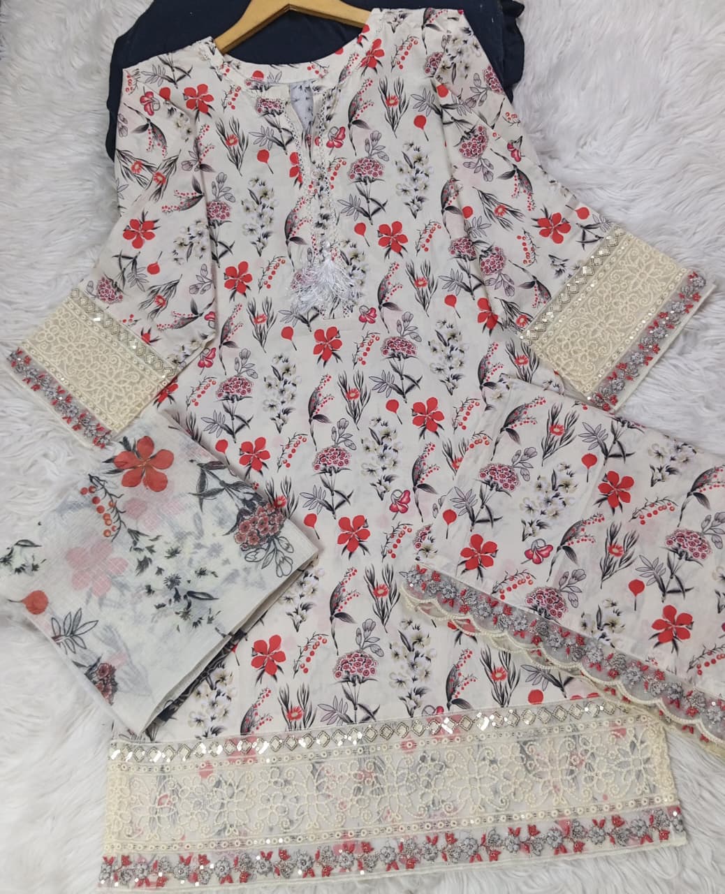 3 PIECE - EMBROIDERED LAWN SUIT