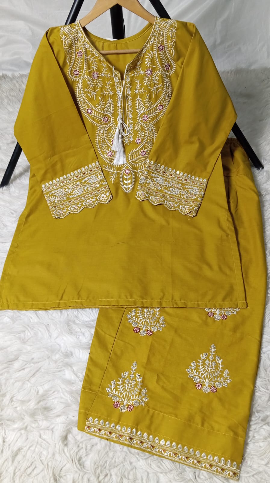 2 PIECE - EMBROIDERED LAWN SUIT