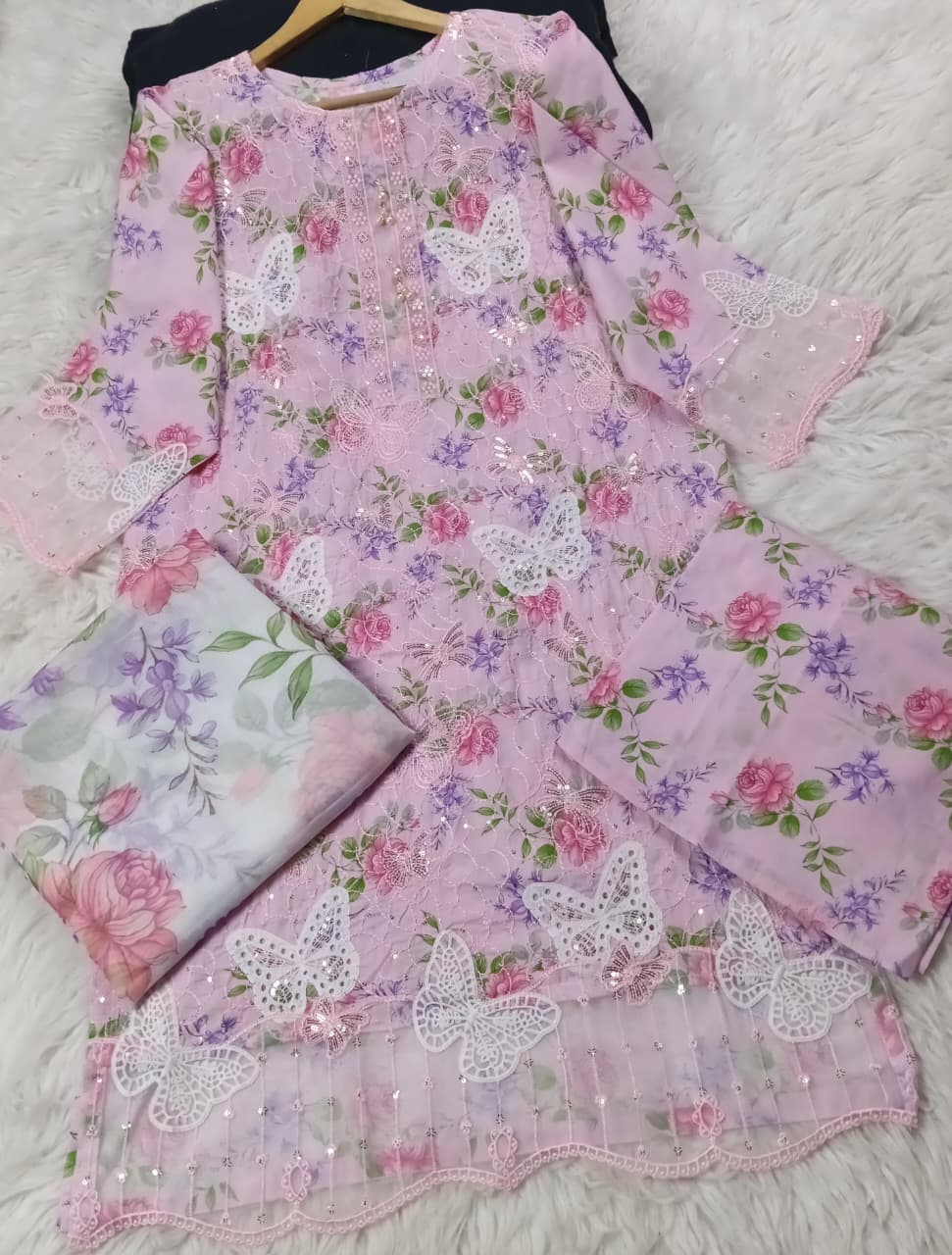3 PIECE - EMBROIDERED LAWN SUIT