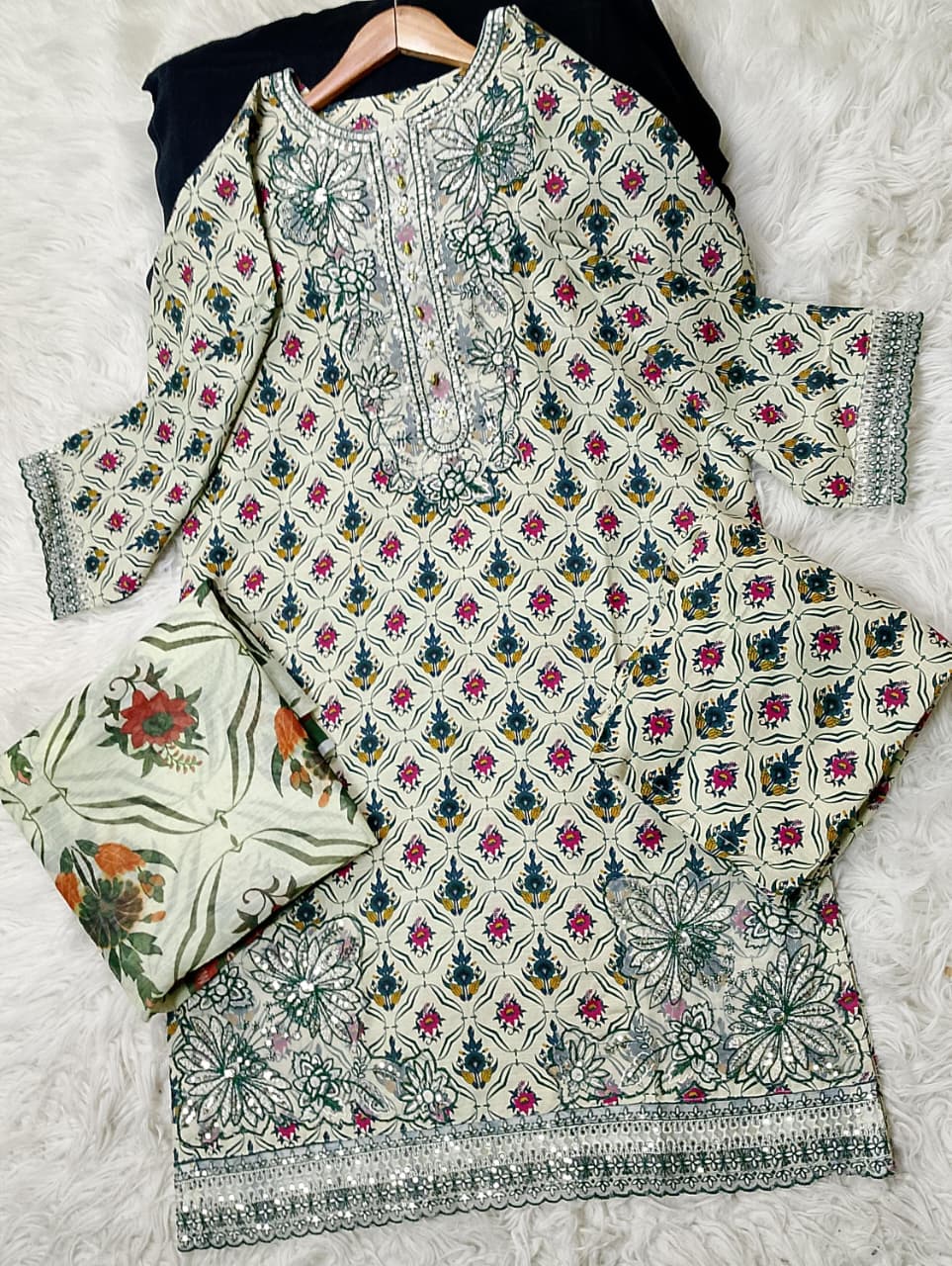 3 PIECE - EMBROIDERED KHADDAR SUIT