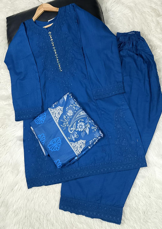 3 PIECE - EMBROIDERED FARSHI SHALWAR KHADDAR SUIT