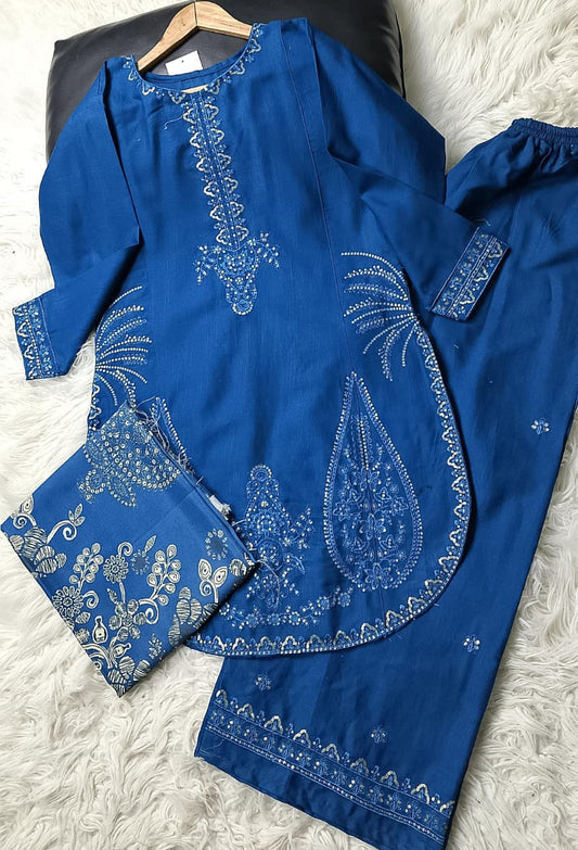 3 PIECE - EMBROIDERED KHADDAR SUIT