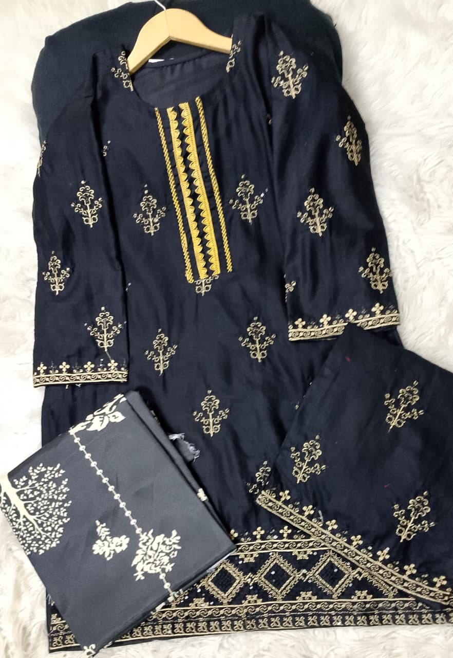 3 PIECE - EMBROIDERED KHADDAR SUIT