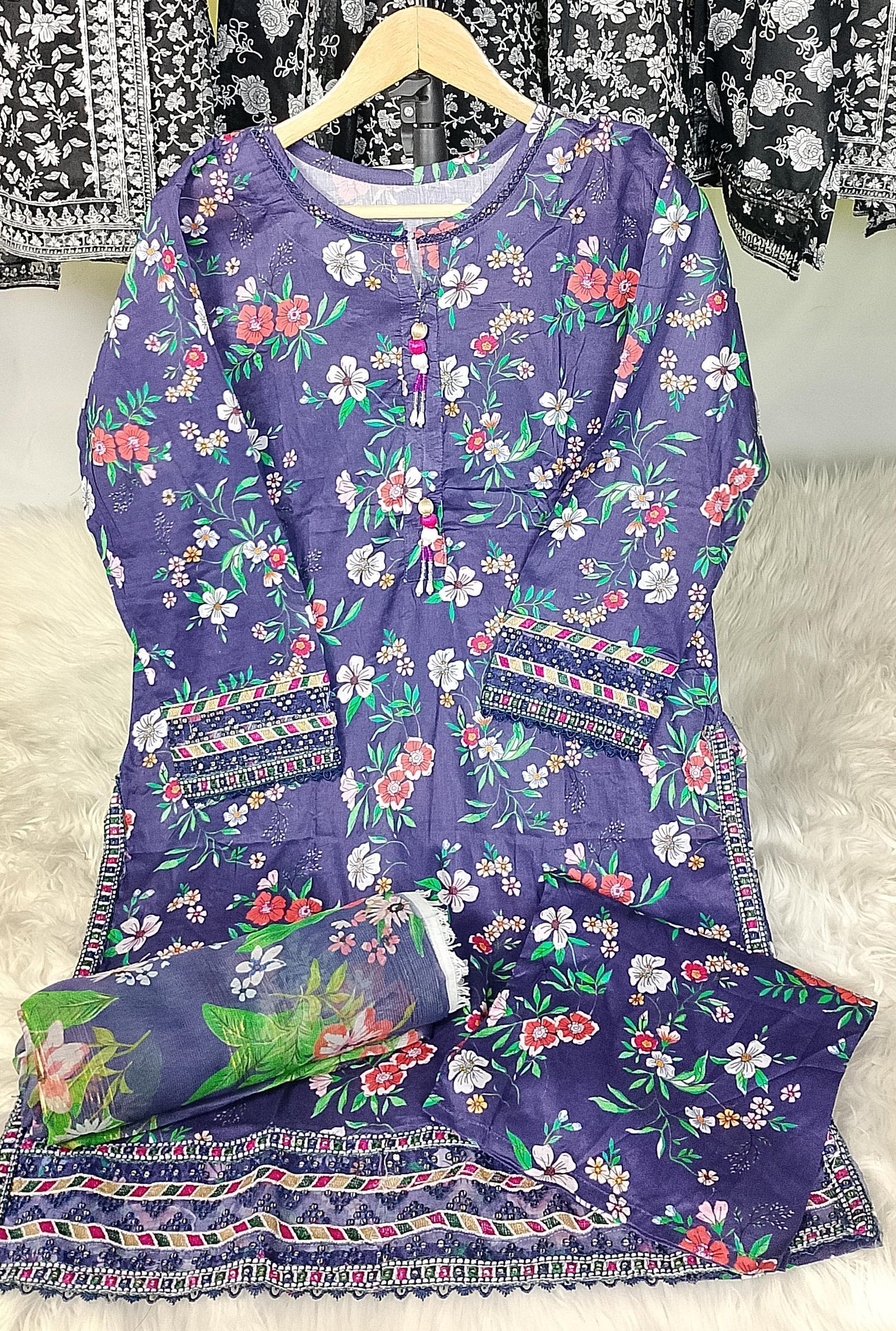 3 PIECE - EMBROIDERED / PRINTED LAWN SUIT