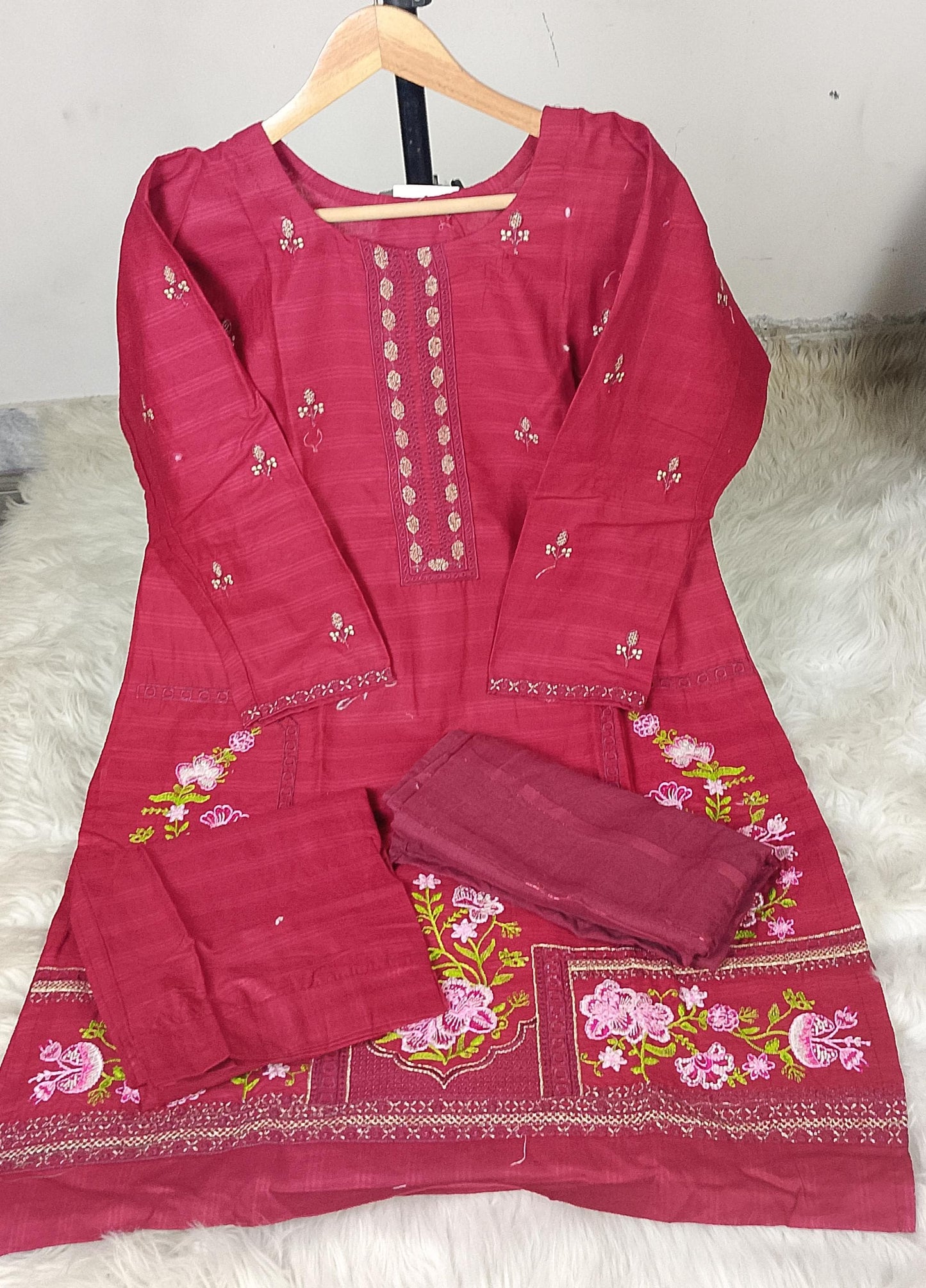3 PIECE - EMBROIDERED LAWN SUIT