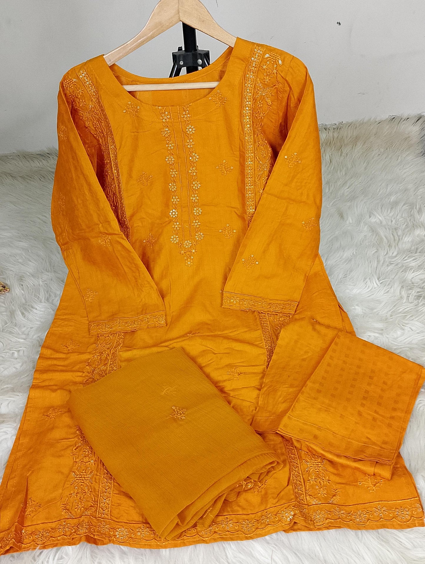 3 PIECE - EMBROIDERED LAWN SUIT