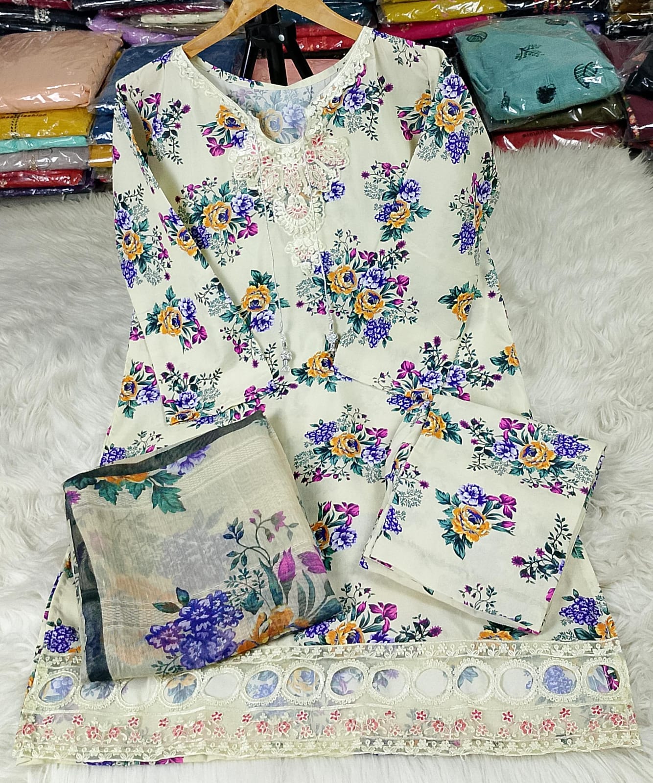3 PIECE - EMBROIDERED LAWN SUIT