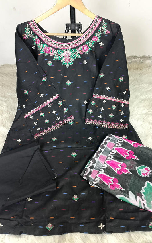 3 PIECE - EMBROIDERED LAWN SUIT