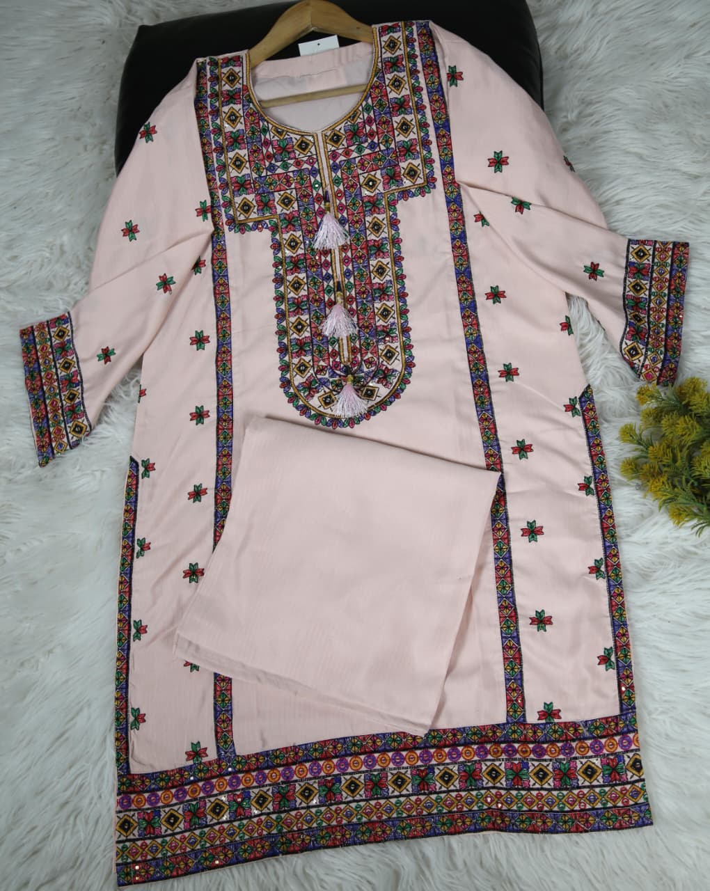 2 PIECE - EMBROIDERED VISCOSE SUIT