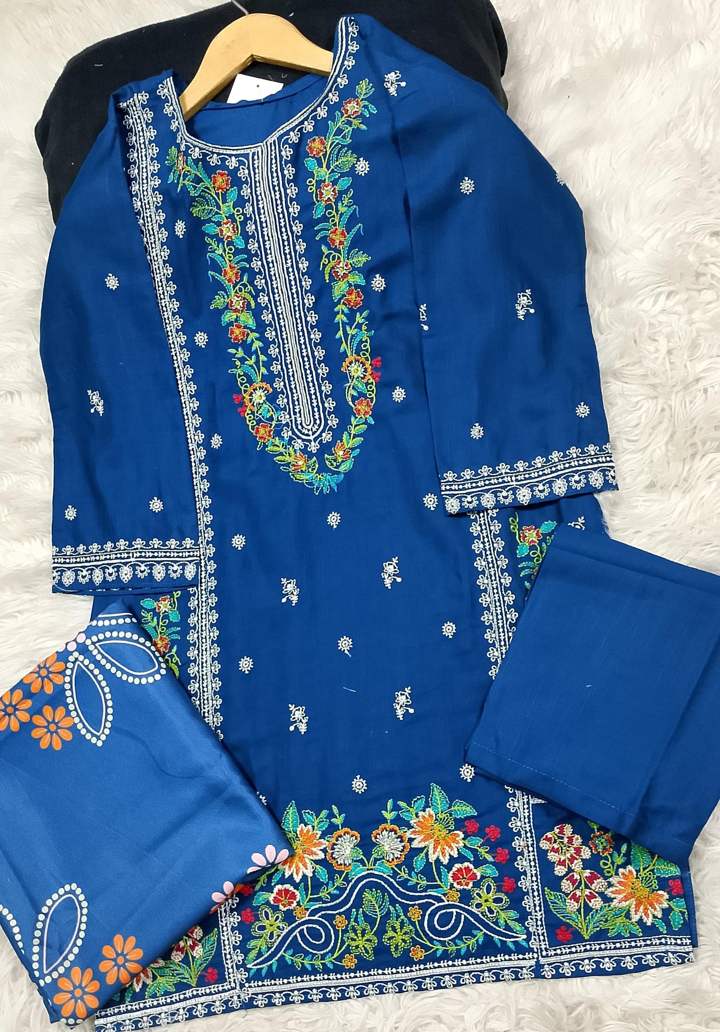 3 PIECE - EMBROIDERED KHADDAR SUIT
