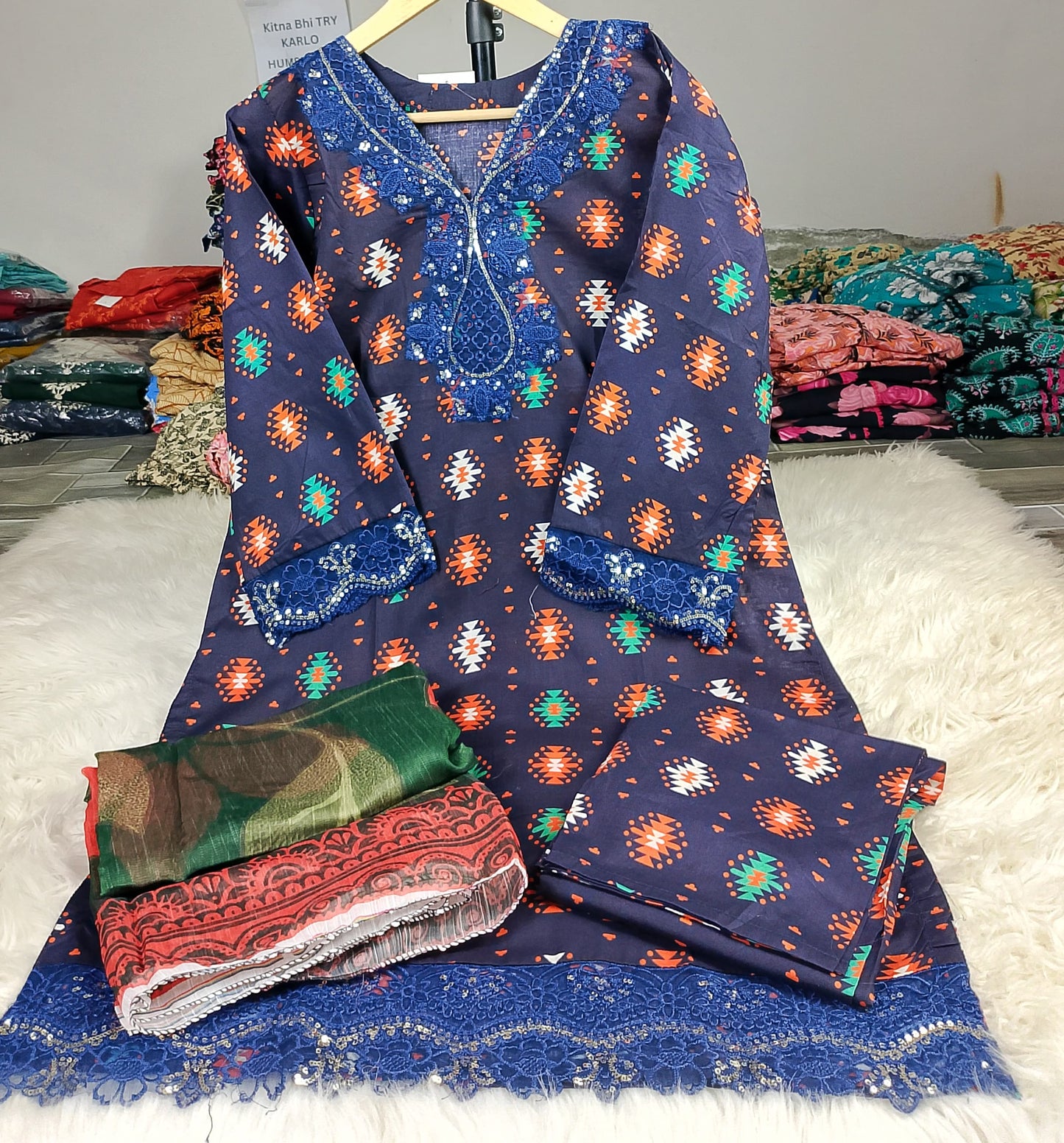 3 PIECE - EMBROIDERED / PRINTED LAWN SUIT