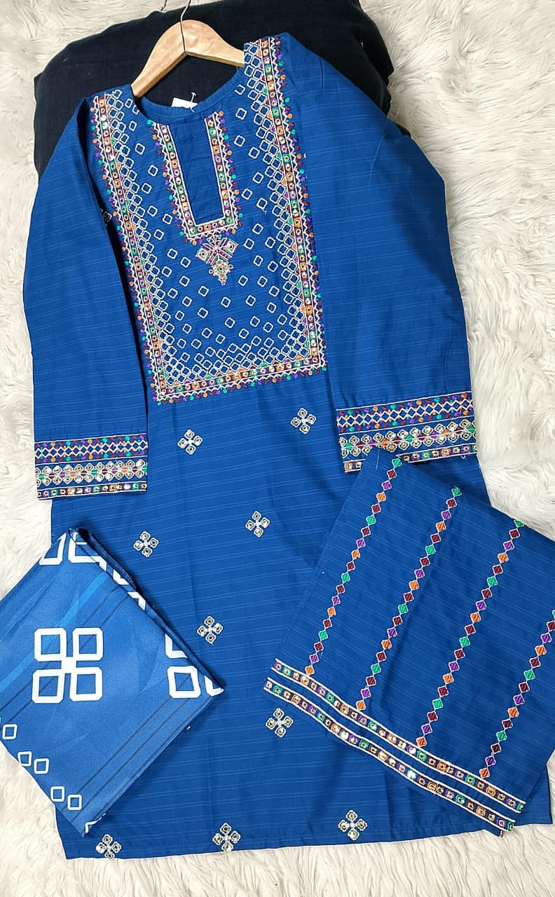 3 PIECE - EMBROIDERED WINTER COTTON SUIT