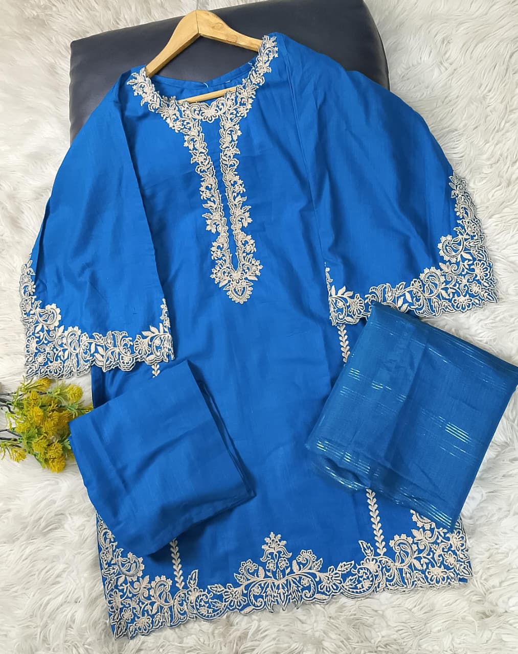 3 PIECE - EMBROIDERED KHADDAR SUIT