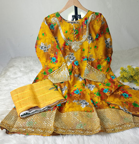 3 PIECE - EMBROIDERED LAWN SUIT