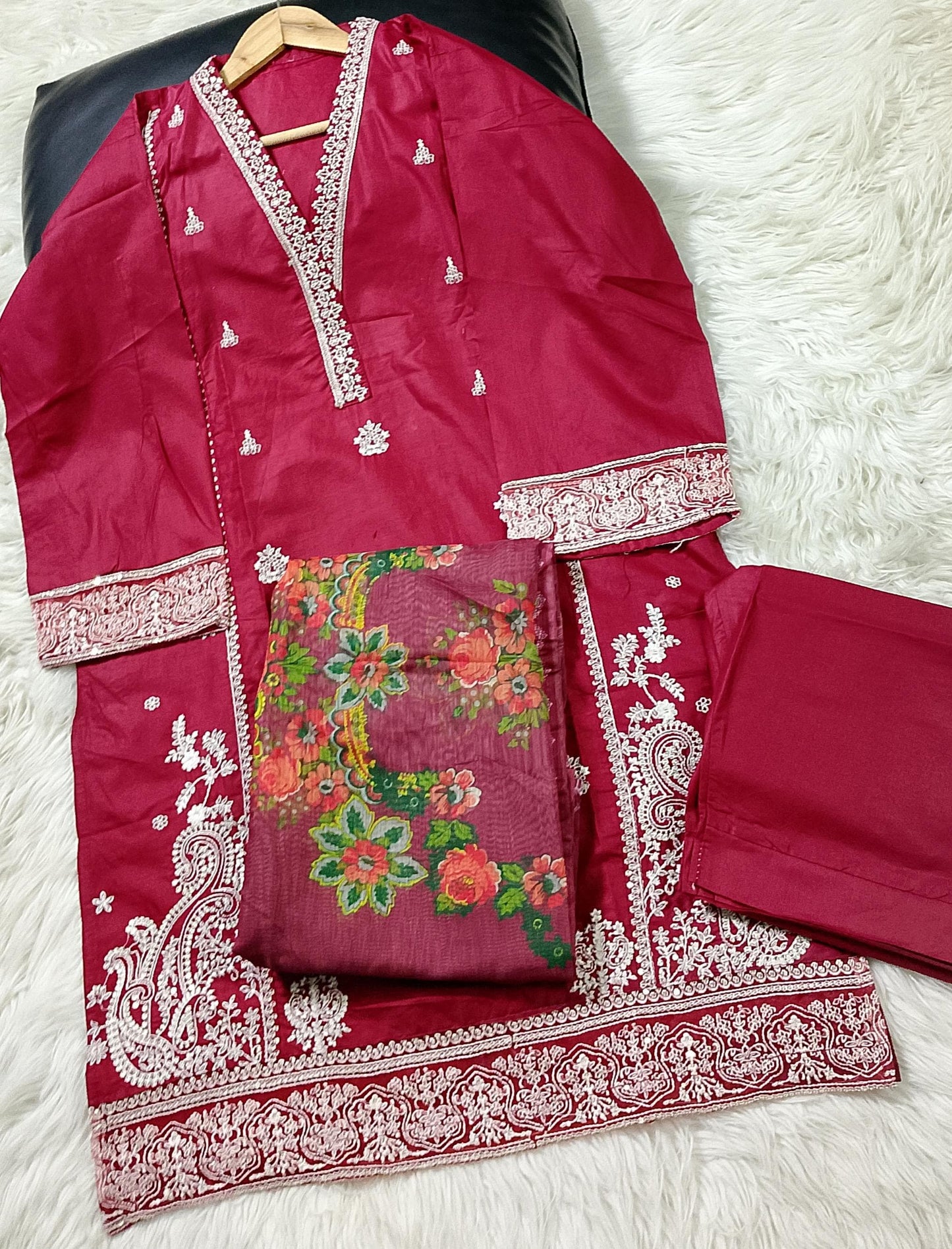 3 PIECE - EMBROIDERED LAWN SUIT