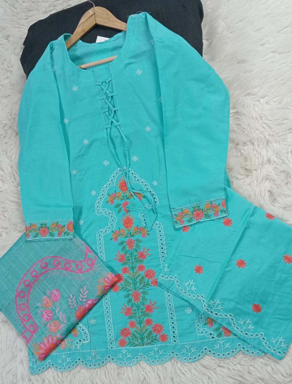 3 PIECE - EMBROIDERED LAWN SUIT