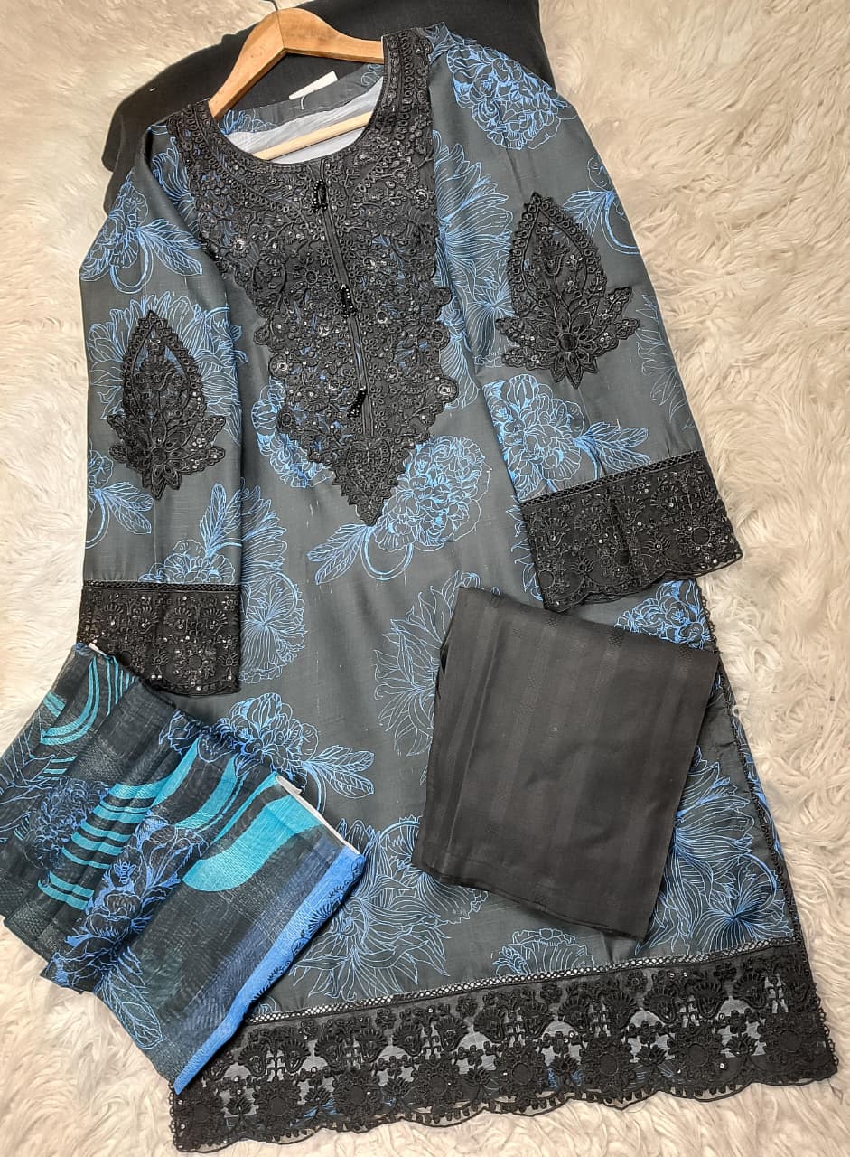 3 PIECE - EMBROIDERED LAWN SUIT