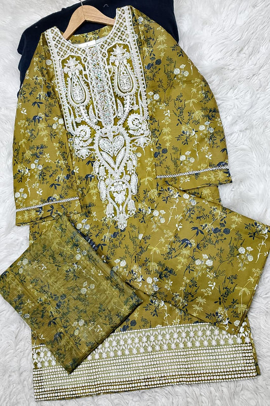 3 PIECE - EMBROIDERED LAWN SUIT