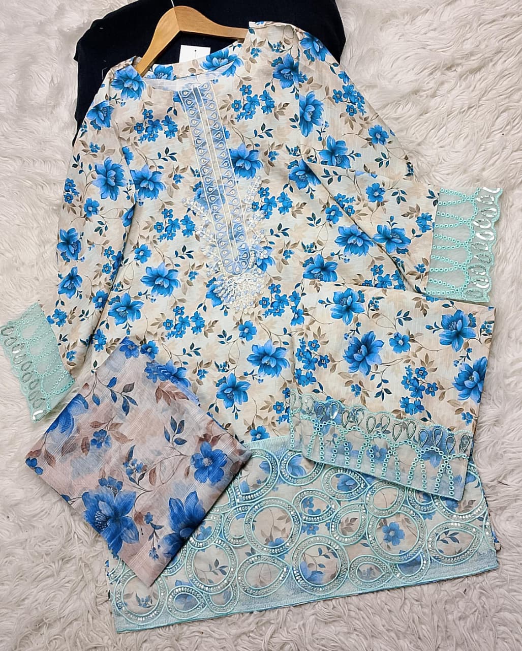 3 PIECE - EMBROIDERED LAWN SUIT