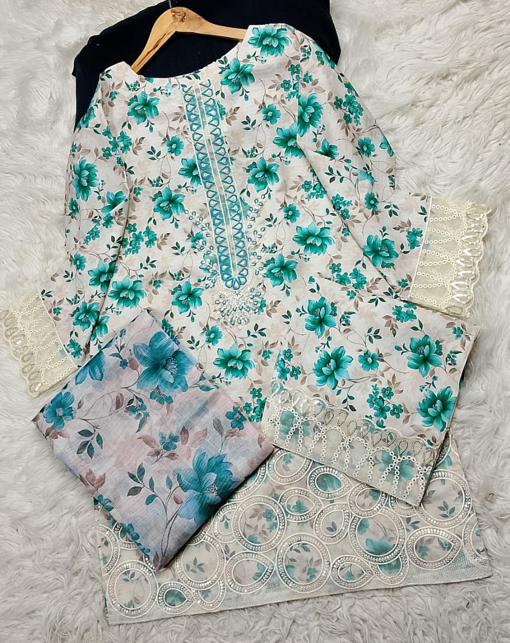 3 PIECE - EMBROIDERED LAWN SUIT