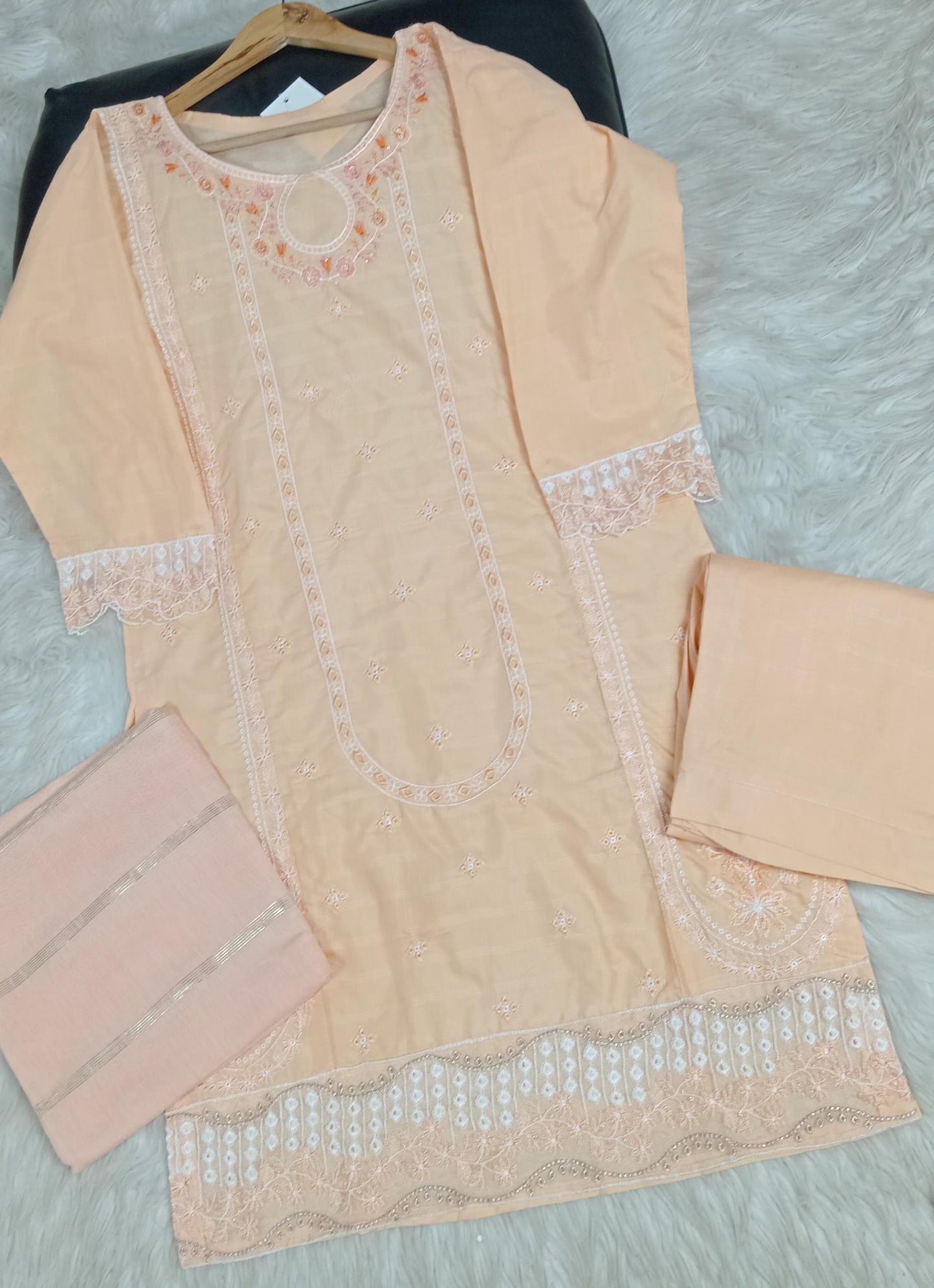 3 PIECE - EMBROIDERED DORIA COTTON SUIT