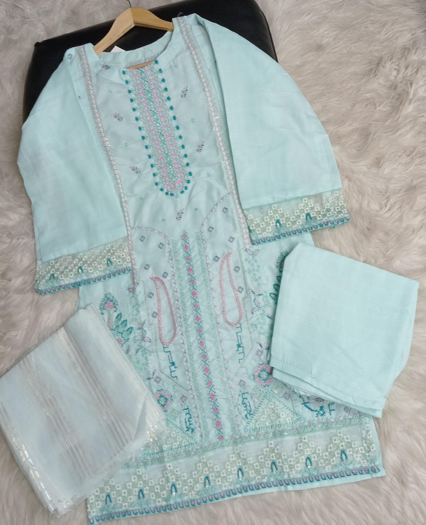 3 PIECE - EMBROIDERED DORIA COTTON SUIT