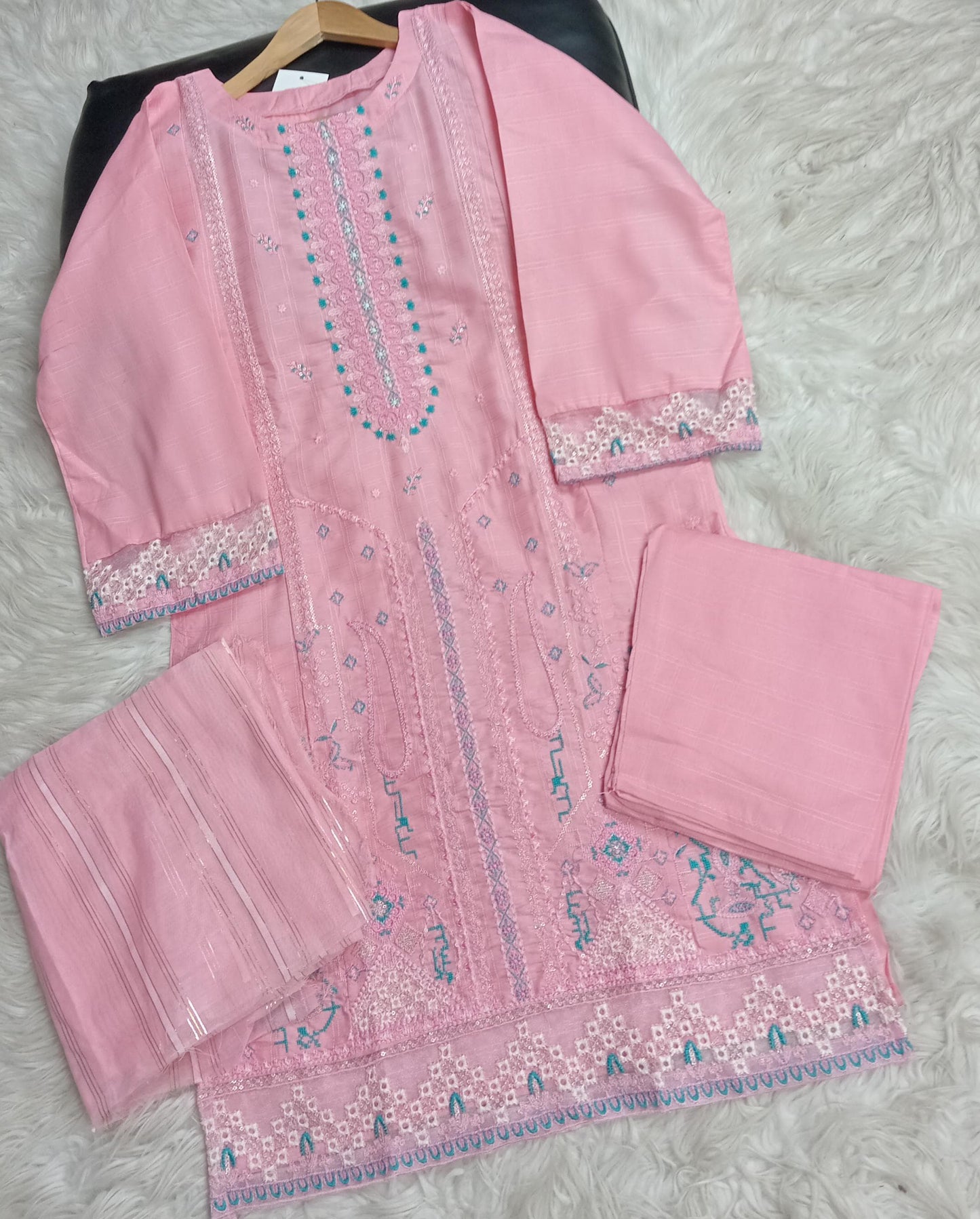 3 PIECE - EMBROIDERED DORIA COTTON SUIT