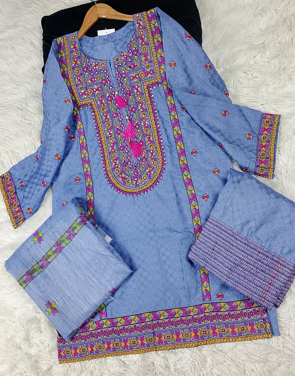 3 PIECE - EMBROIDERED DORIA COTTON SUIT