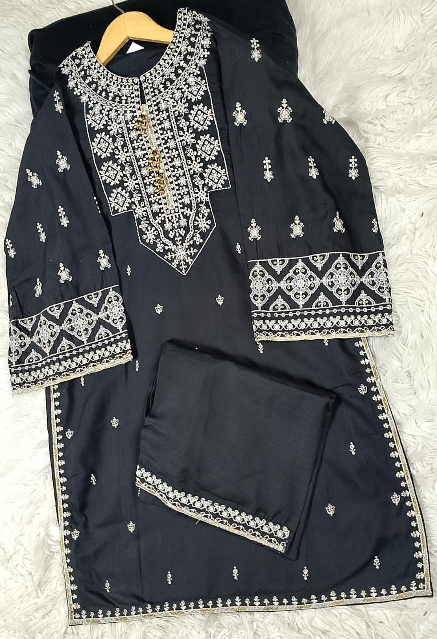 2 PIECE - EMBROIDERED DORIA COTTON SUIT