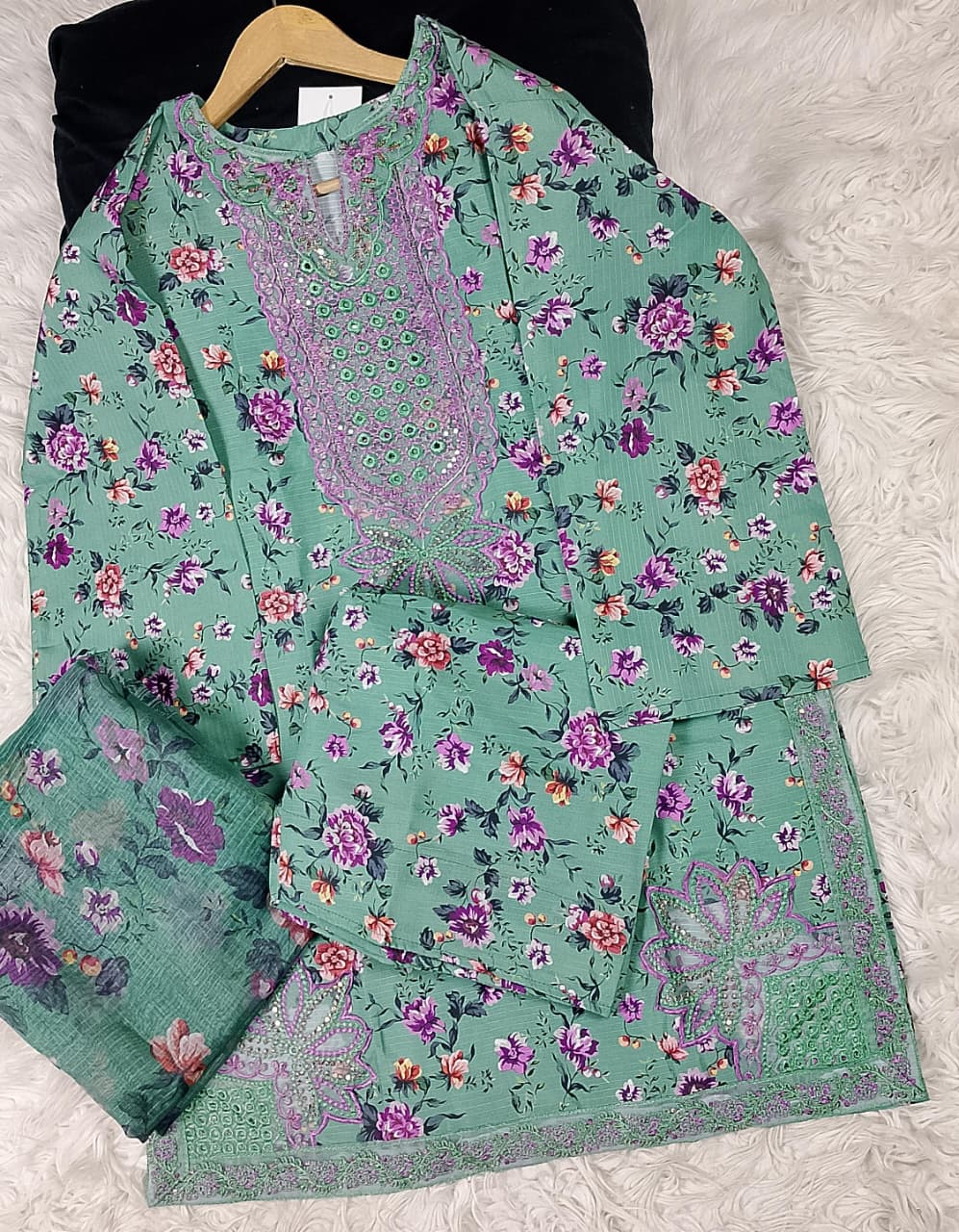 3 PIECE - EMBROIDERED DORIA COTTON SUIT