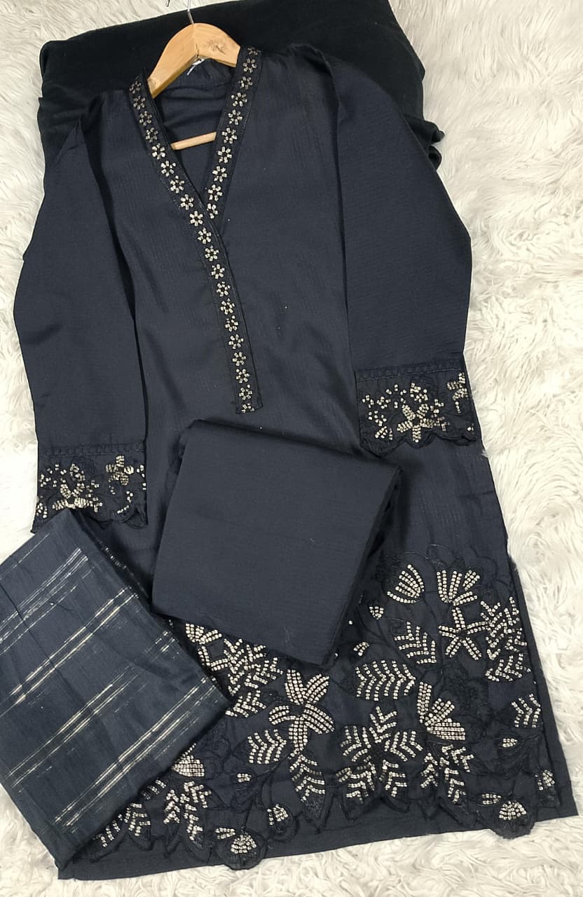 3 PIECE - EMBROIDERED DORIA COTTON SUIT