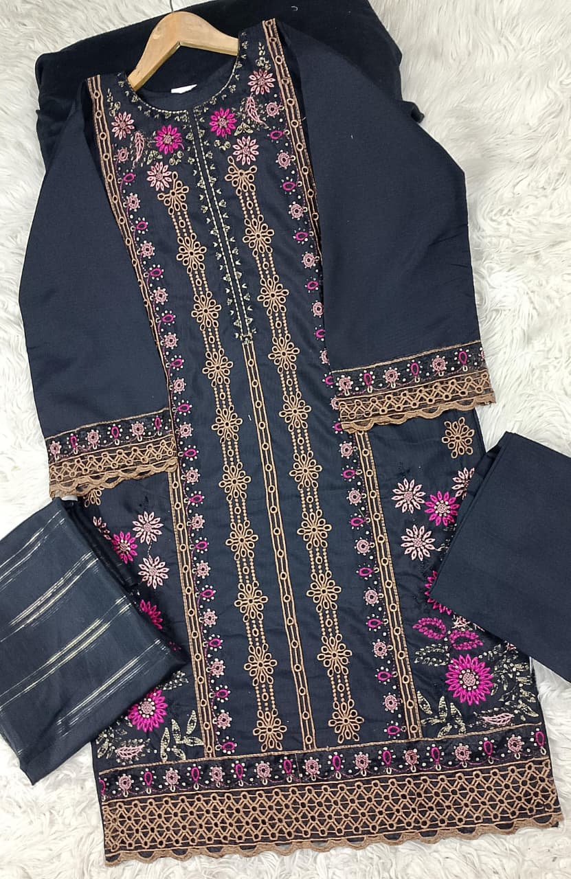 3 PIECE - EMBROIDERED DORIA COTTON SUIT