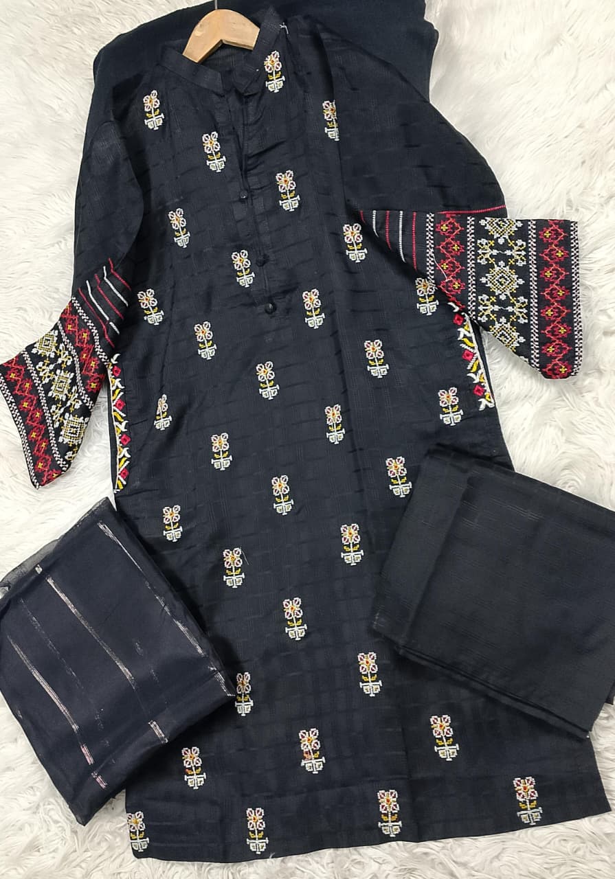 3 PIECE - EMBROIDERED DORIA COTTON SUIT
