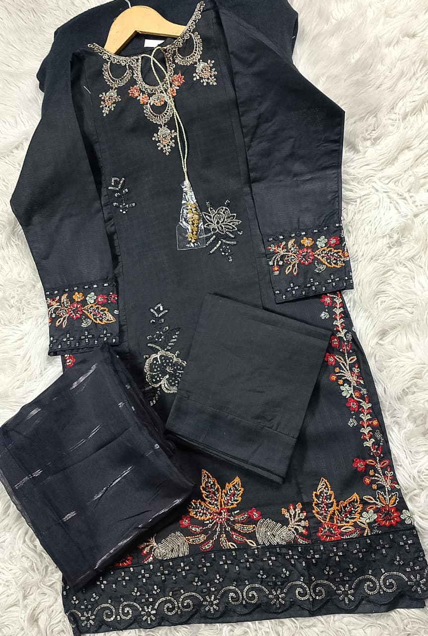 3 PIECE - EMBROIDERED LAWN SUIT