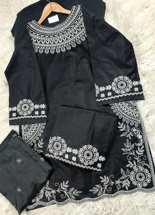 3 PIECE - EMBROIDERED LAWN SUIT